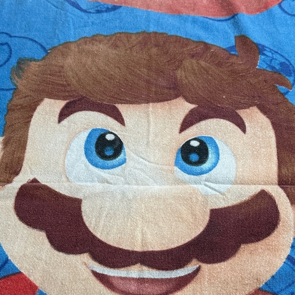 Super Mario Odyssey Beach Towel 28 x 54 inches‎ Official Nintendo Video Game - Picture 3 of 5